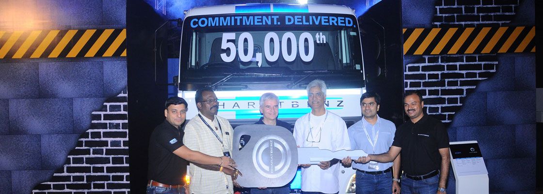 bharatbenz-trucks-indian-roads